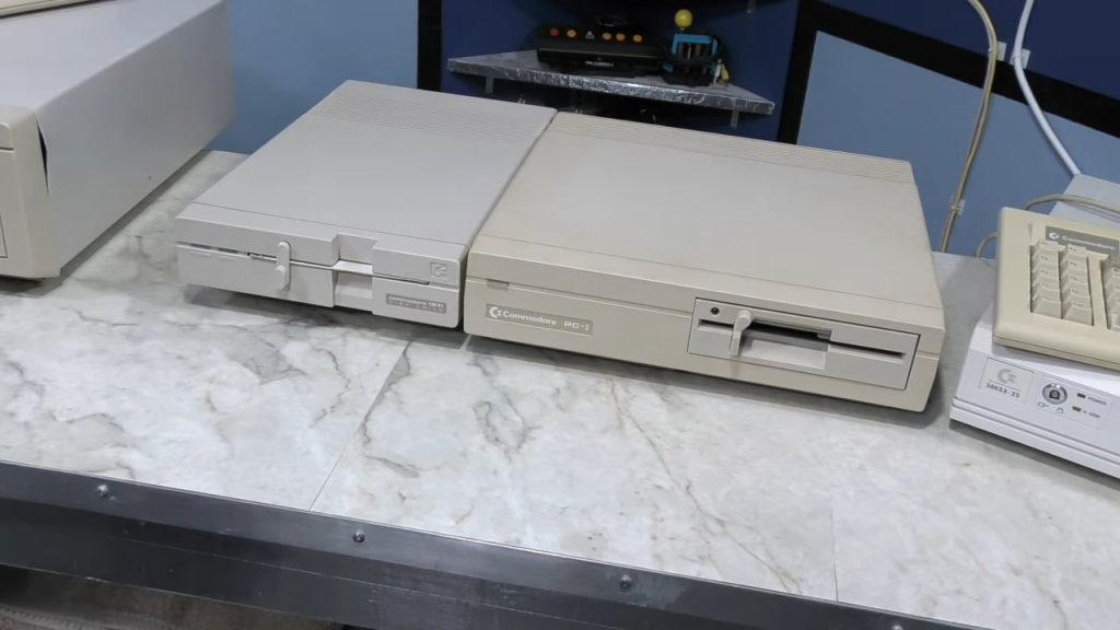 Commodore 1571 Design Language