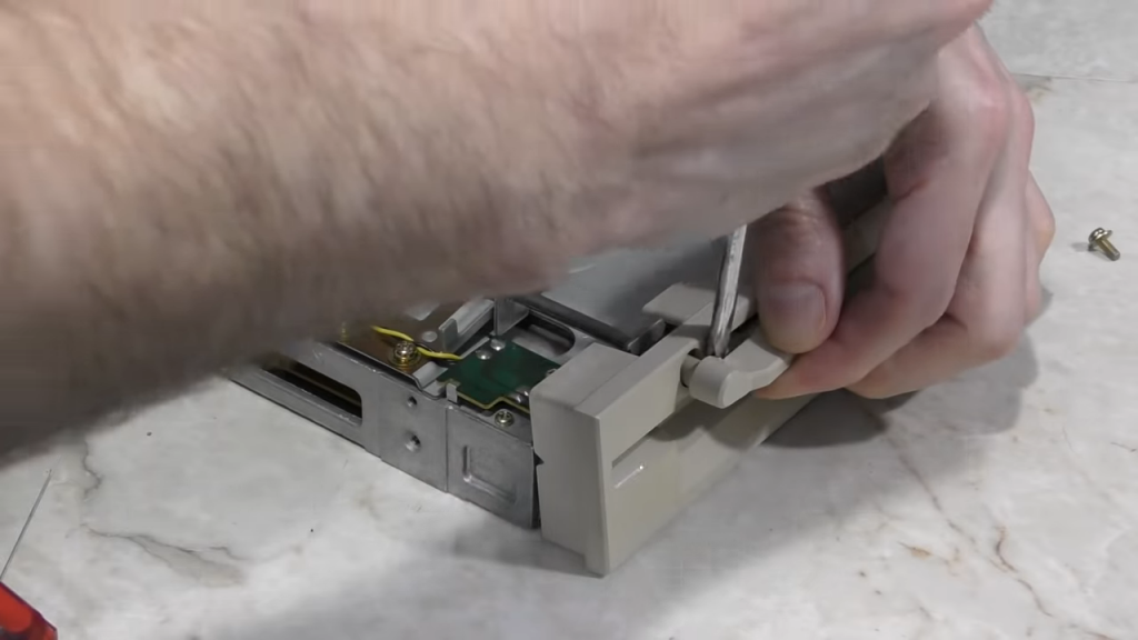 remove floppy disk lever
